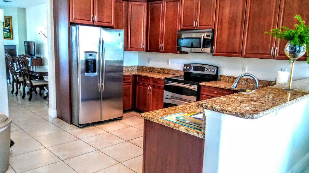 Mediterranean Three Story Beach Townhouse St. Pete Beach Exterior foto