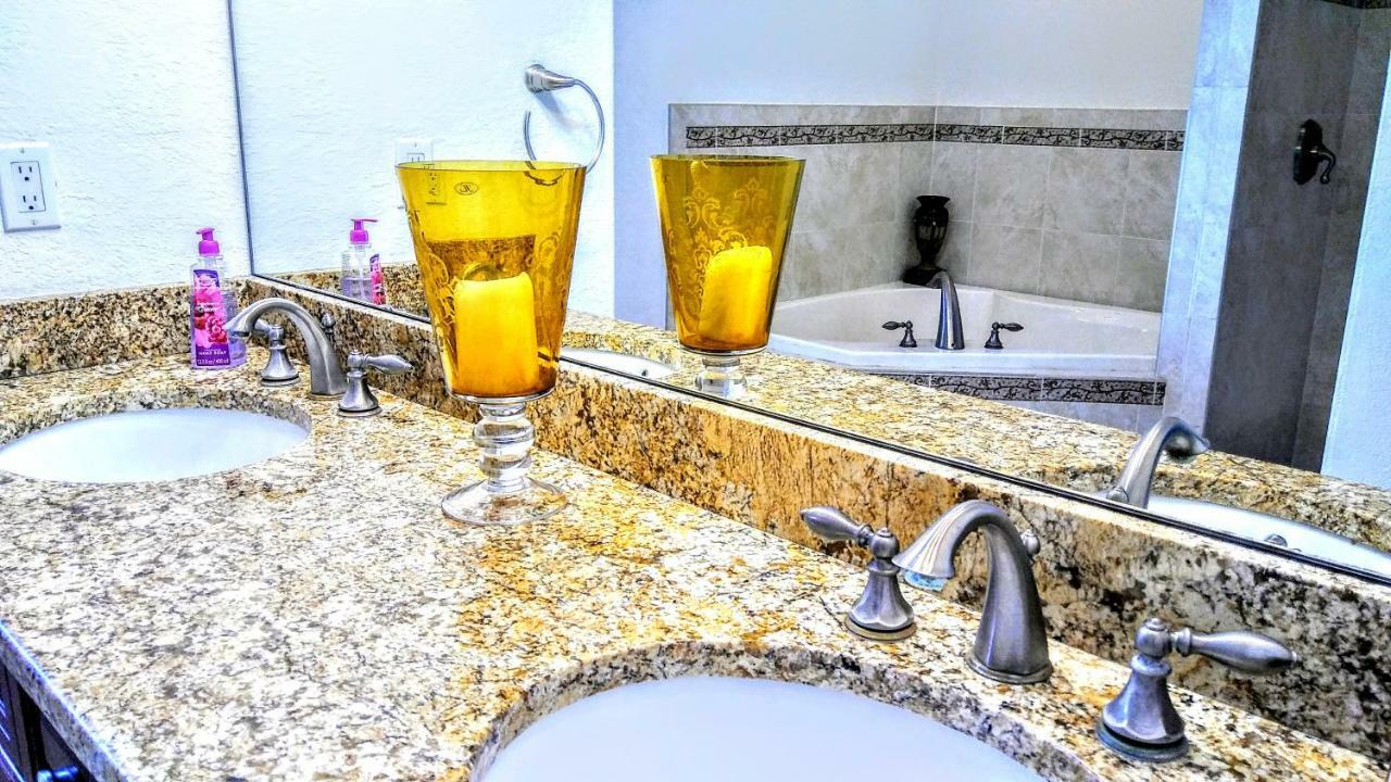 Mediterranean Three Story Beach Townhouse St. Pete Beach Exterior foto